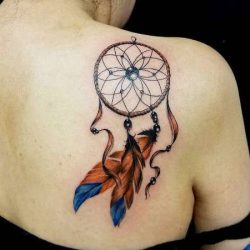 Dromenvanger (dreamcatcher) tattoo: betekenis en 50 tattoo ideeën