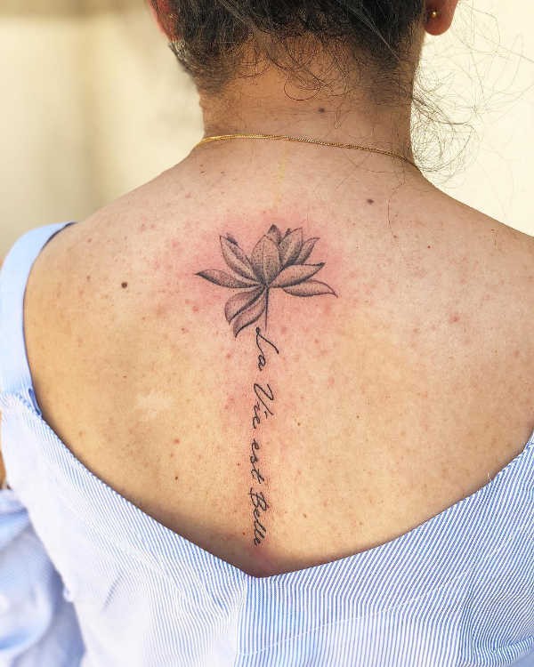 Lotus tattoo: betekenis en 50x tattoo-inspiratie