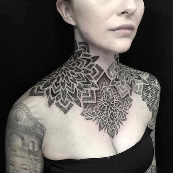 Verbazingwekkend Nek tattoos: 150x tattoo-inspiratie KN-37