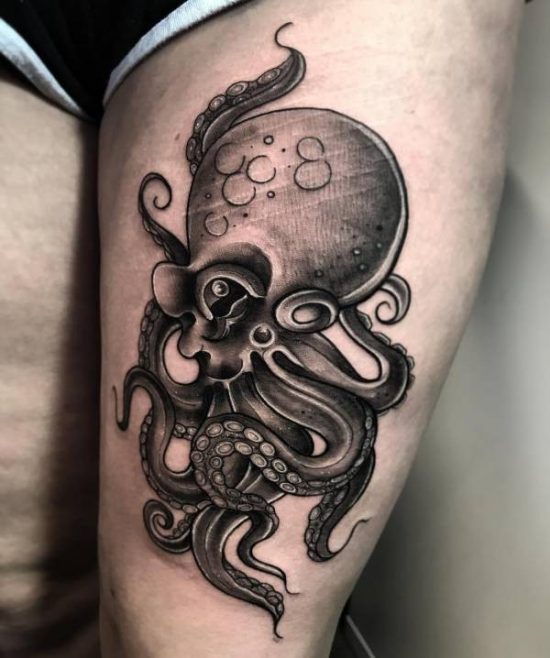 Octopus Inktvis tattoo betekenis en 32 ideeën