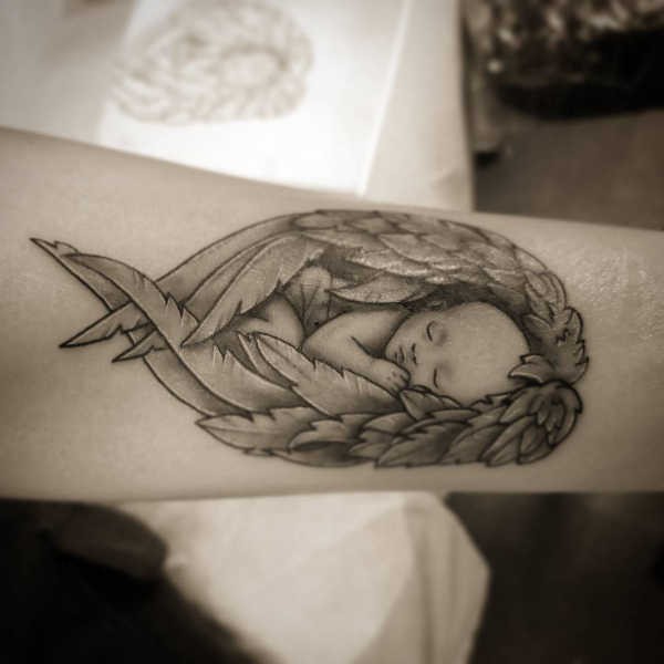 Vleugel tattoo: betekenis oorsprong & 80x tattoo-inspiratie